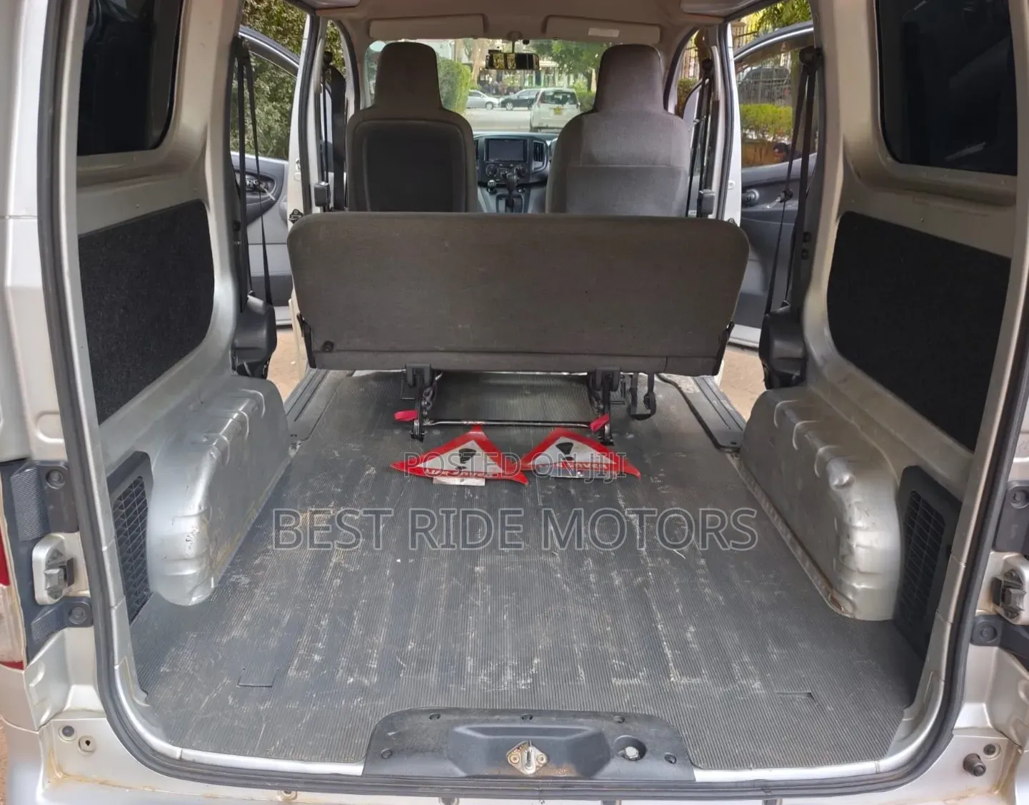 Nissan NV200 2015 Silver