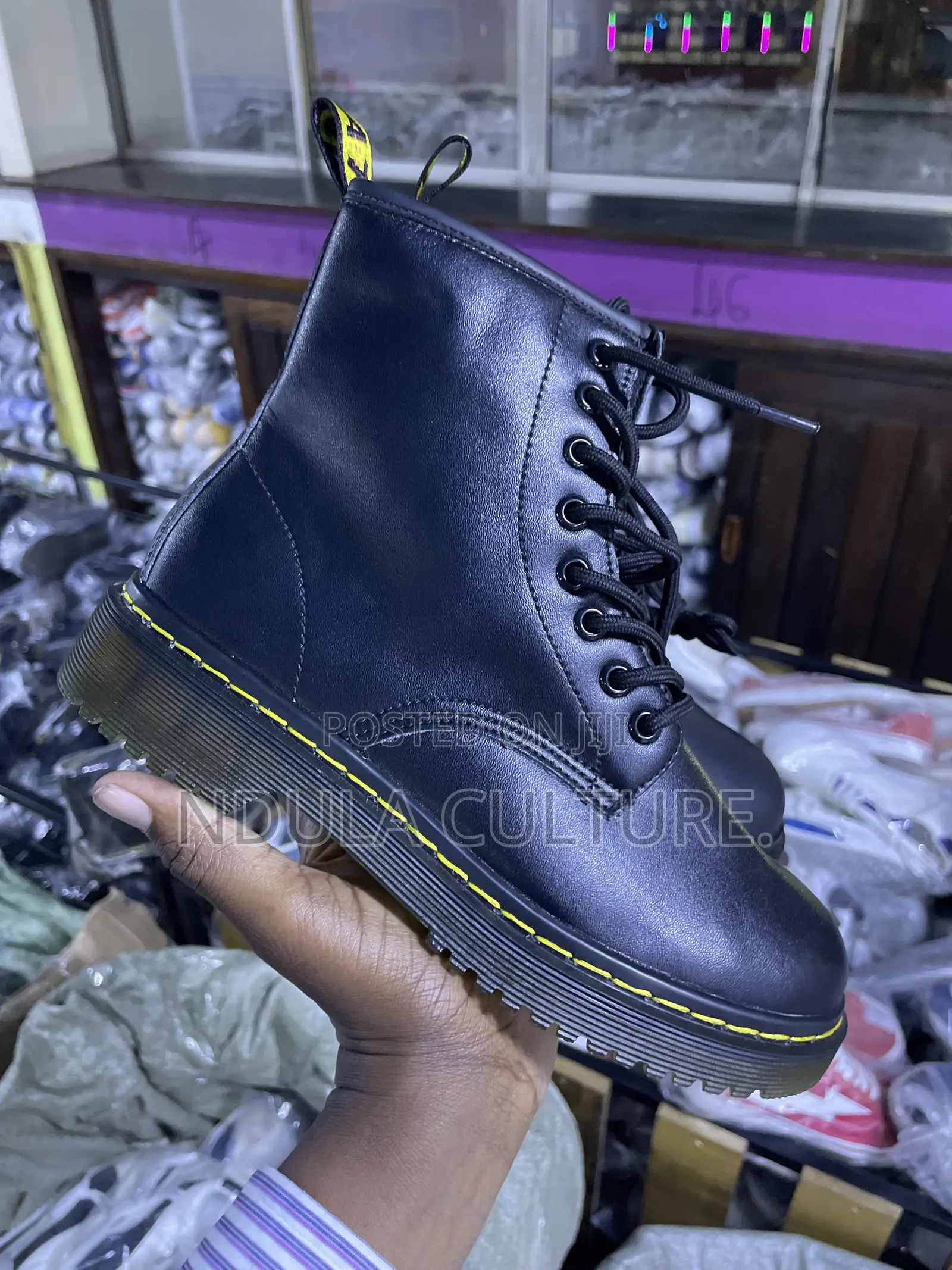 Air Walk Ladies Boots