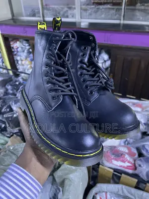 Air Walk Ladies Boots