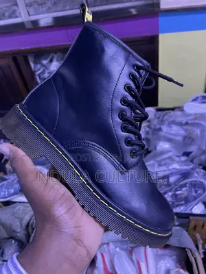 Air Walk Ladies Boots