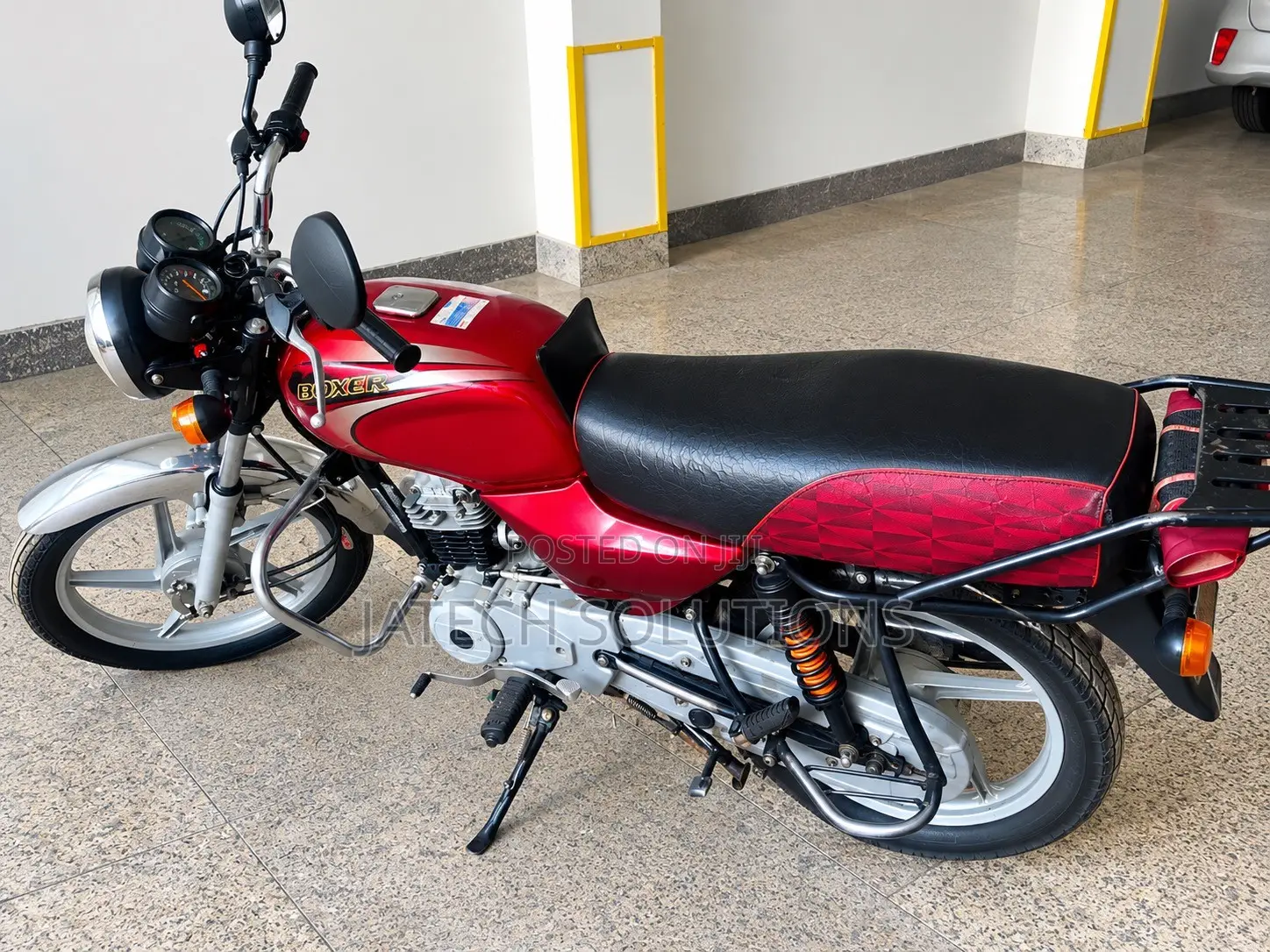 Bajaj Boxer 2025 Red