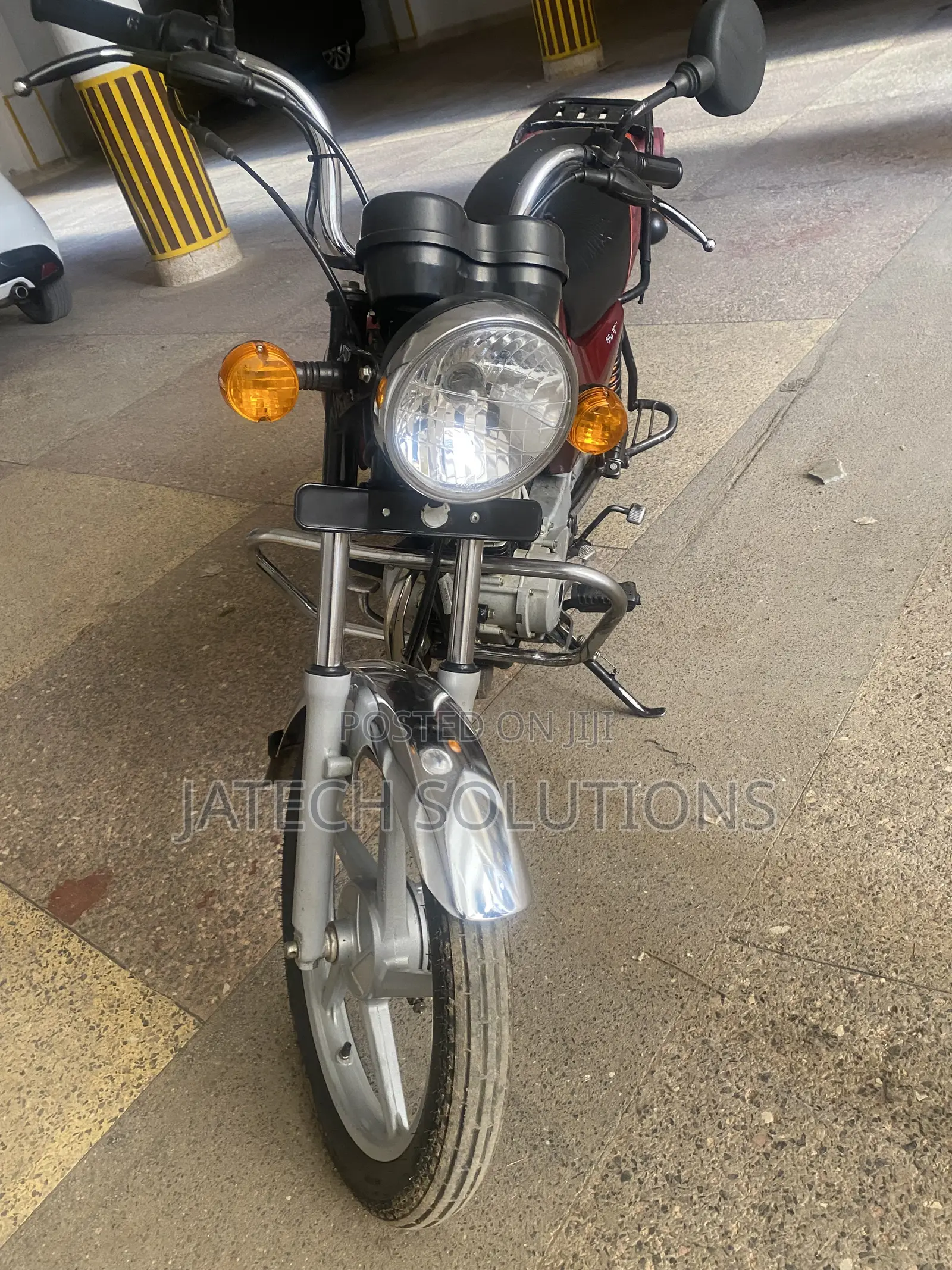 Bajaj Boxer 2025 Red