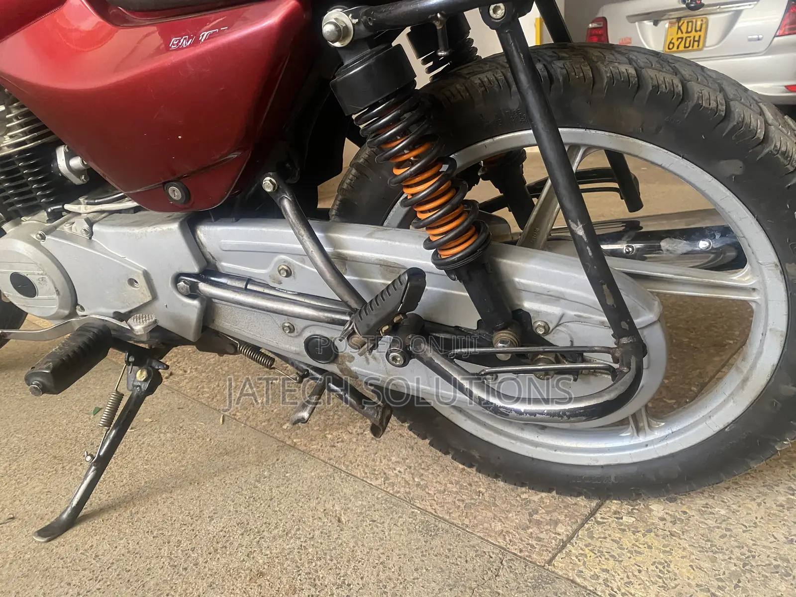 Bajaj Boxer 2025 Red