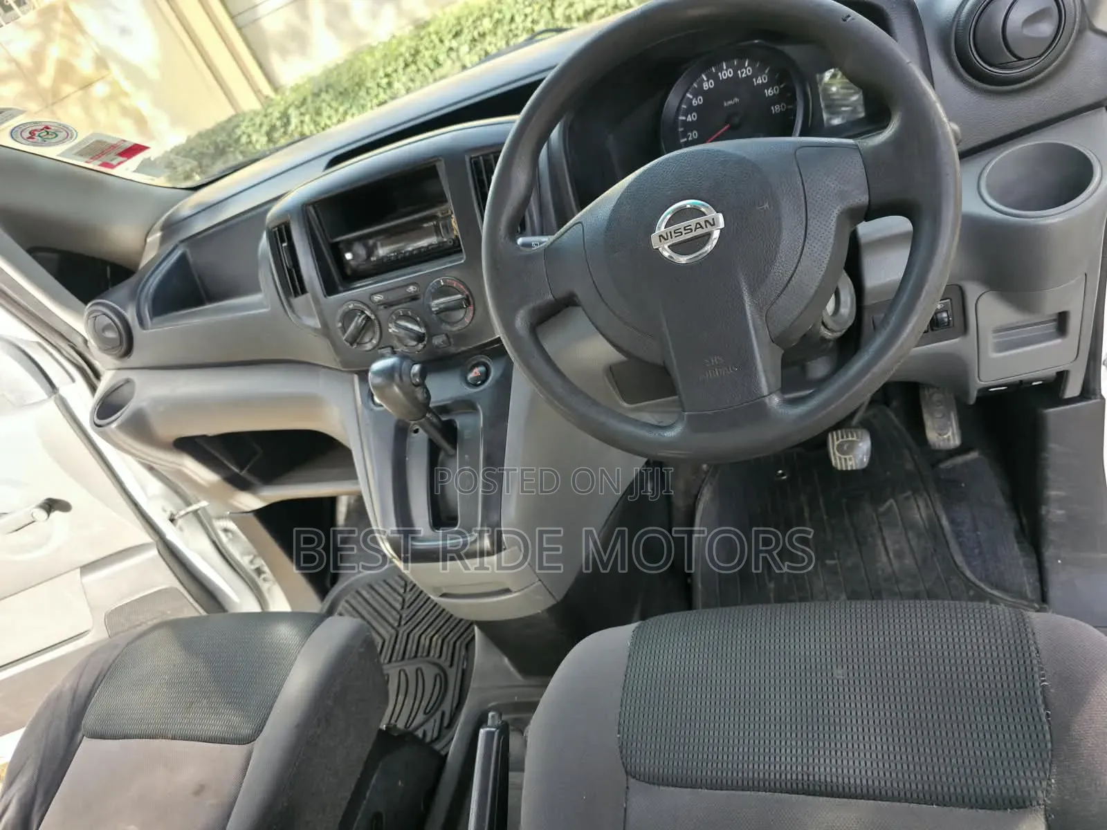 Nissan NV200 2012 White