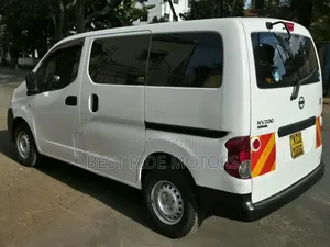 Nissan NV200 2012 White