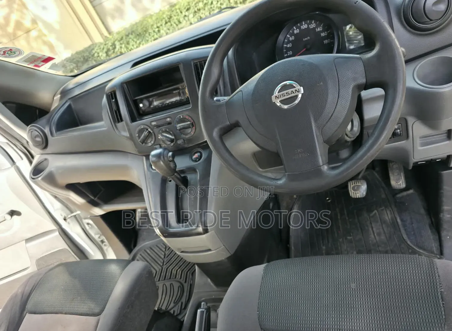 Nissan NV200 2012 White