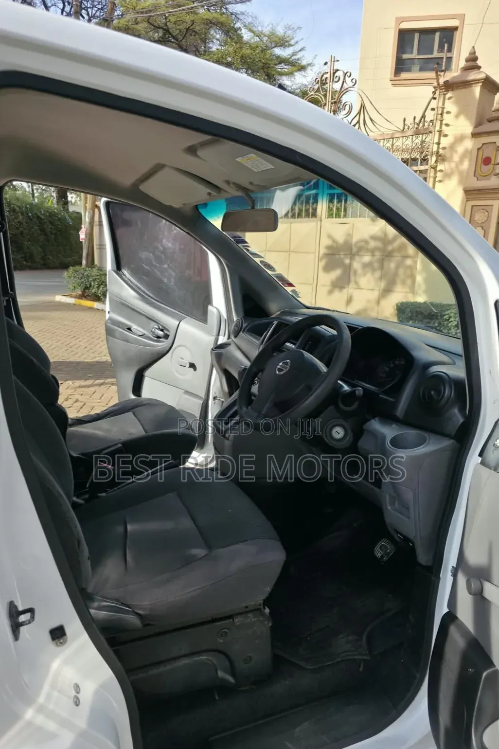 Nissan NV200 2012 White