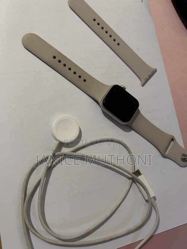 Apple Watch Se 2nd Generation - thumbnail 2