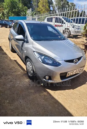 Mazda Demio 2011 Silver