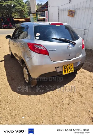 Mazda Demio 2011 Silver