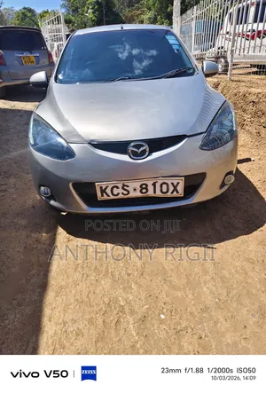 Mazda Demio 2011 Silver