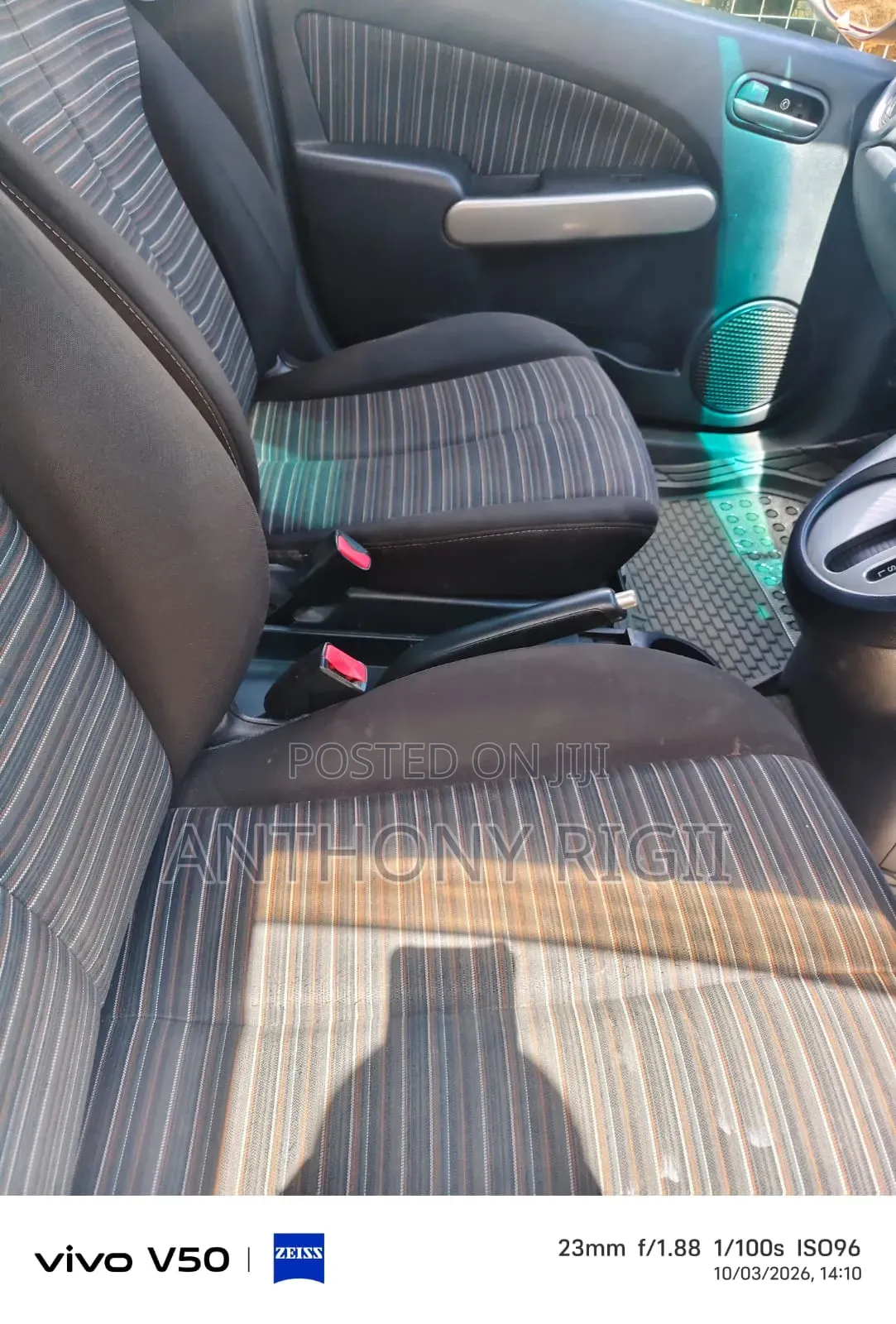 Mazda Demio 2011 Silver