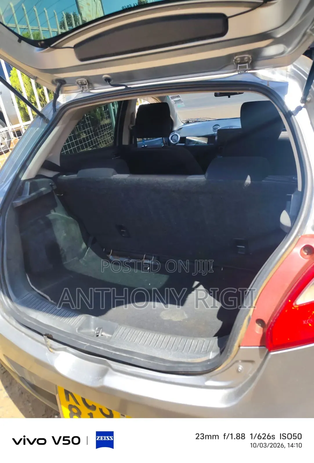 Mazda Demio 2011 Silver