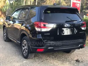 Subaru Forester 2019 Black
