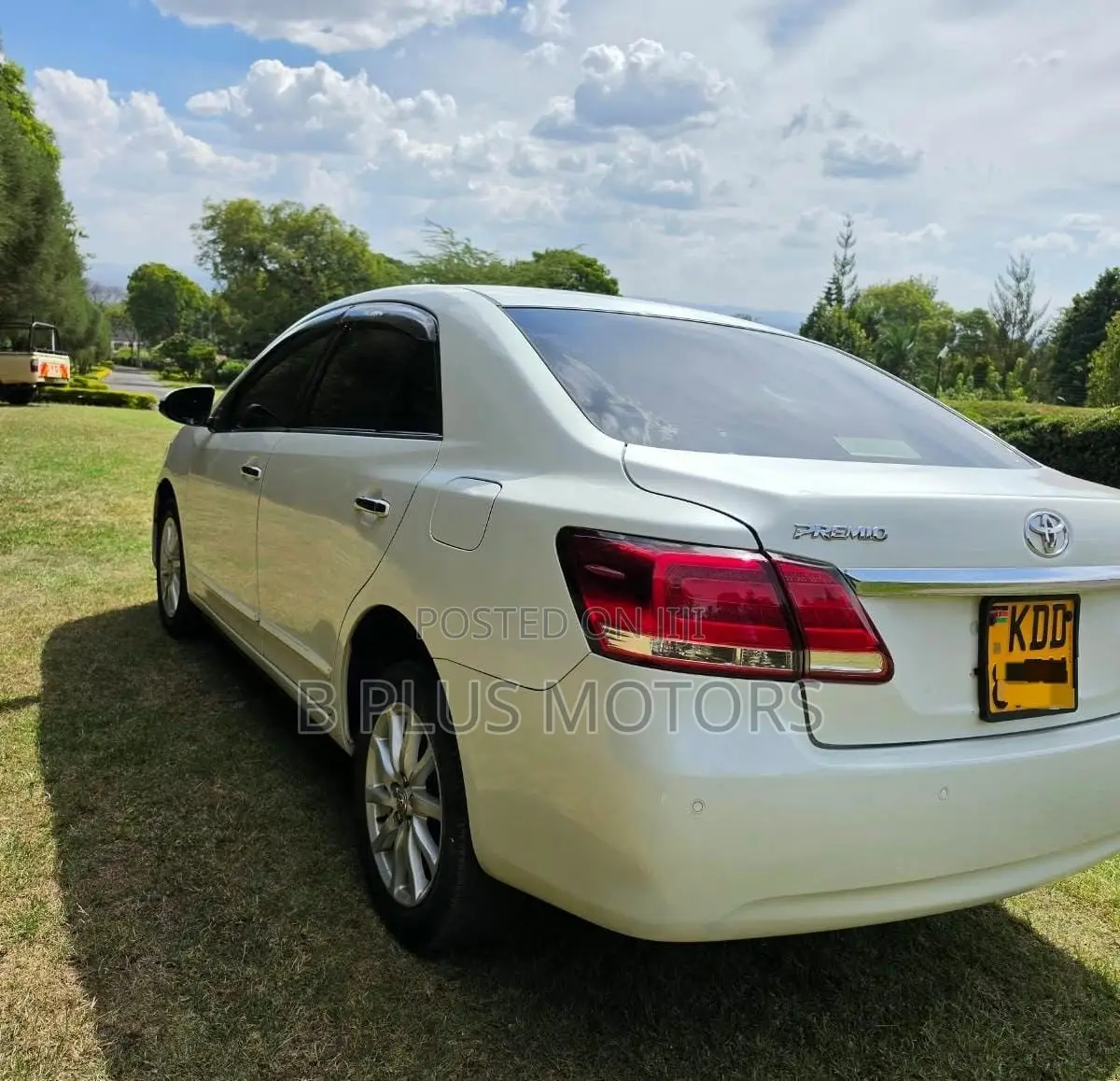 Toyota Premio 2016 White