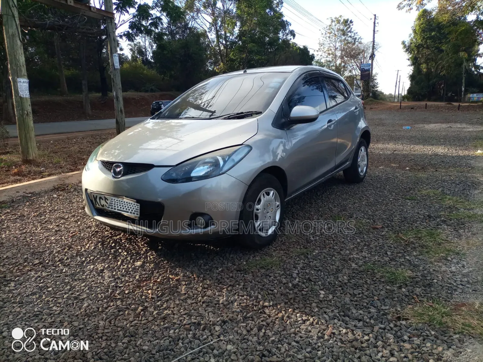 Mazda Demio 2012 Silver