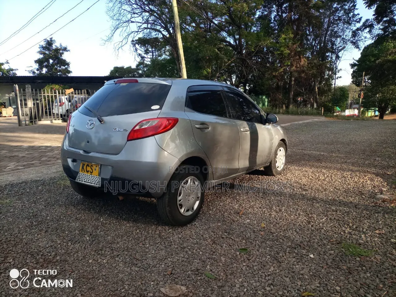Mazda Demio 2012 Silver