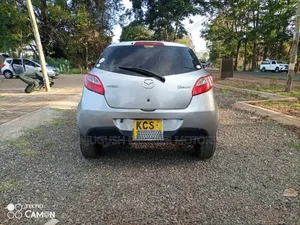 Mazda Demio 2012 Silver