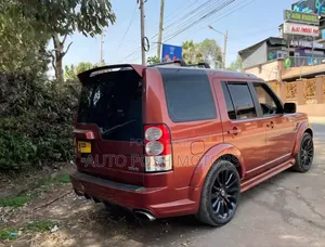 Land Rover Discovery 2010 Red