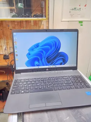 Laptop HP 250 G8 8GB Intel Core i3 SSD 256GB