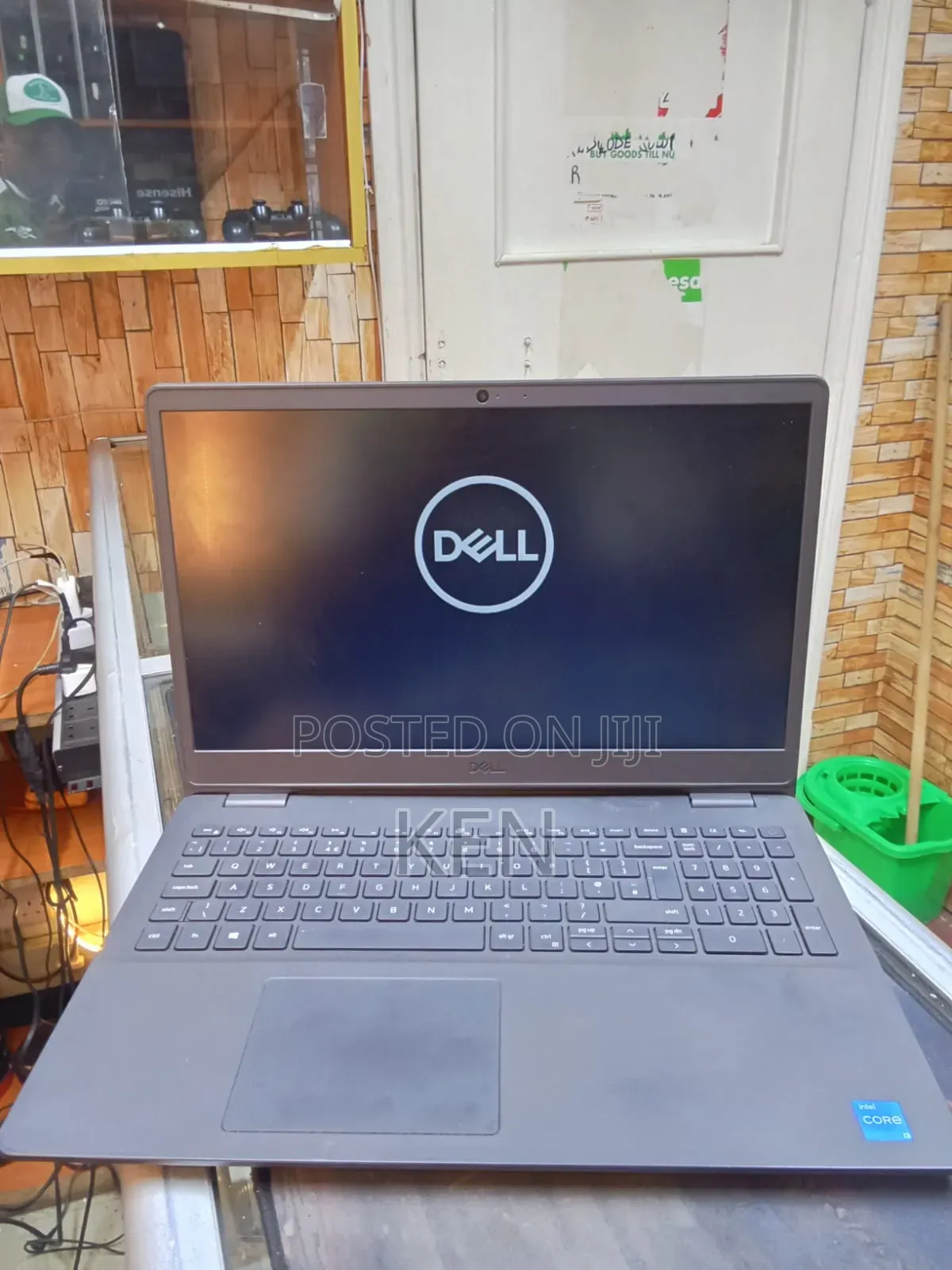 Laptop Dell Vostro 15 3500 8GB Intel Core i3 SSD 256GB