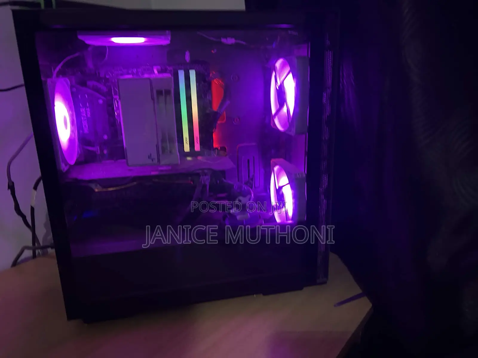 Desktop Computer 16GB AMD Ryzen 5 SSD 1T