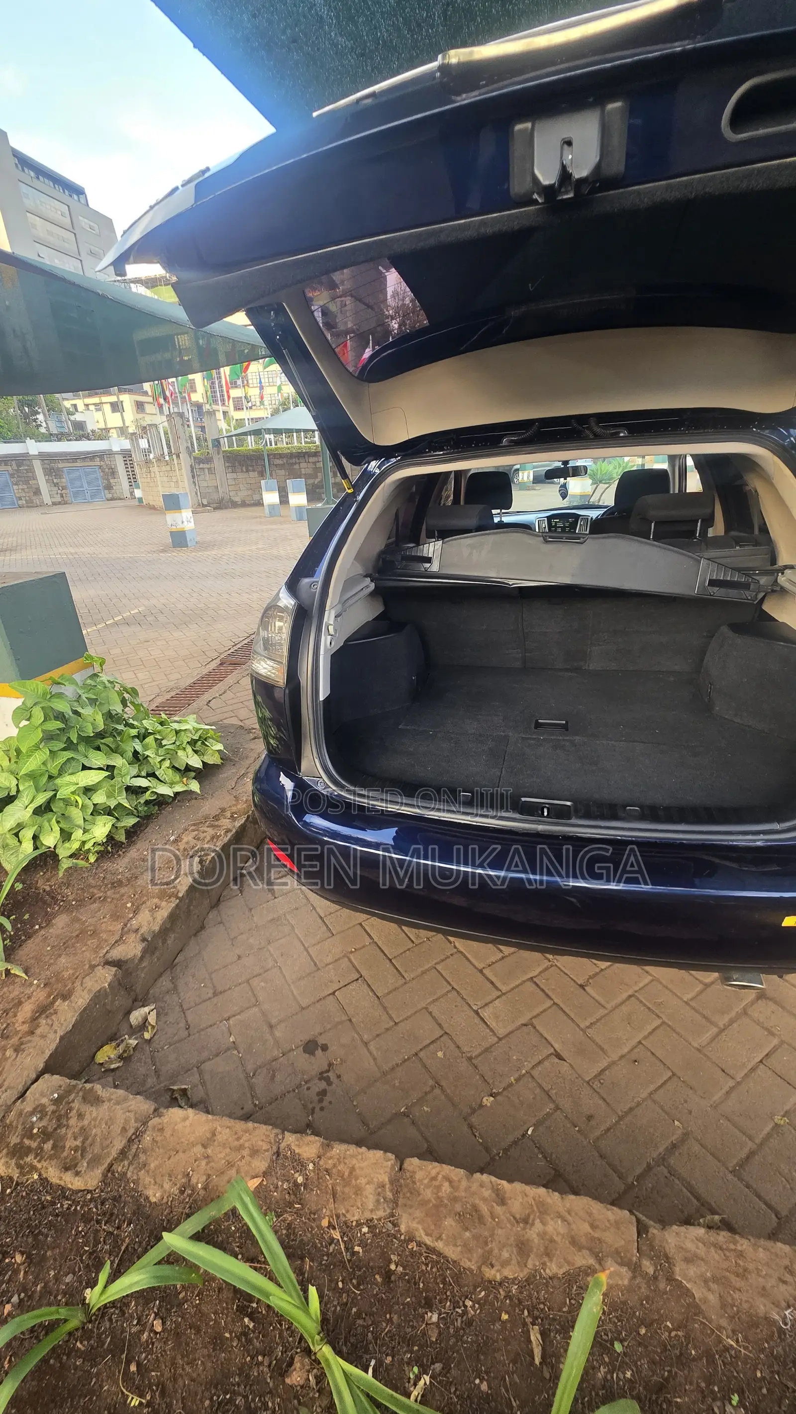 Toyota Harrier 2012 Blue