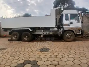 Isuzu Giga