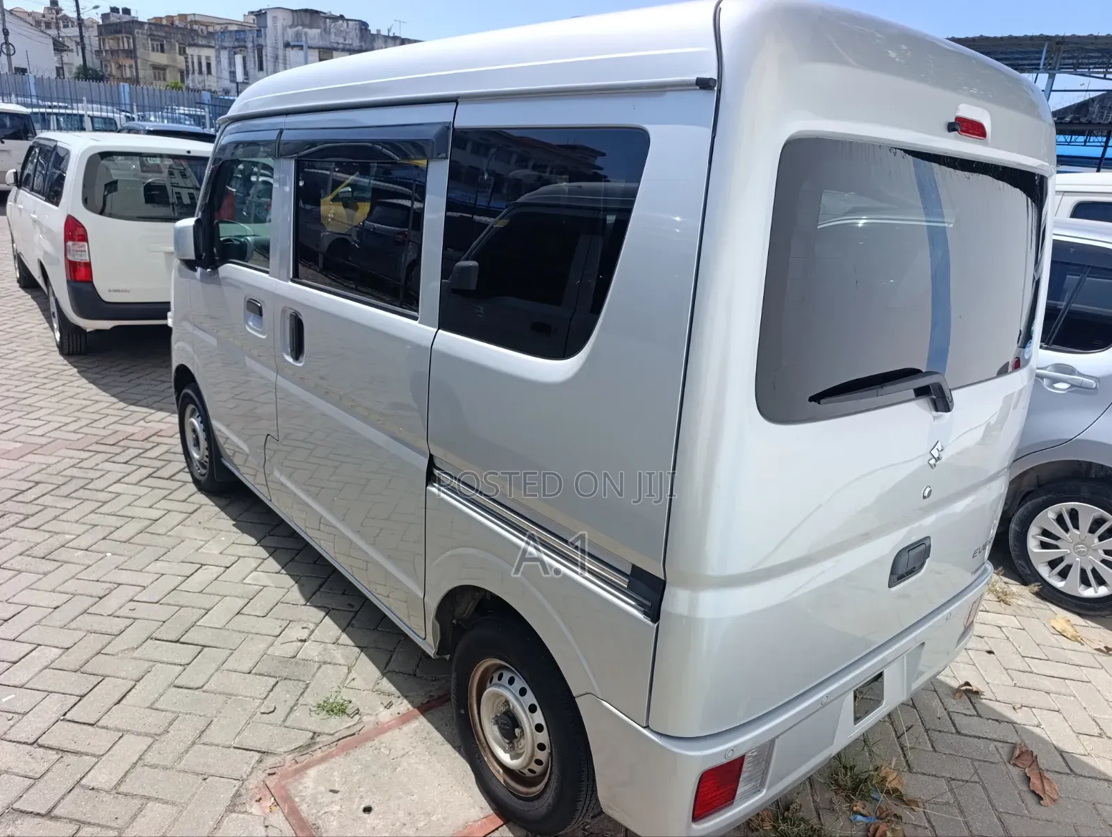 Suzuki Every 2020 Silver