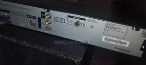 Sony Homethreater Head Unit 715 Very Clean N Powerful