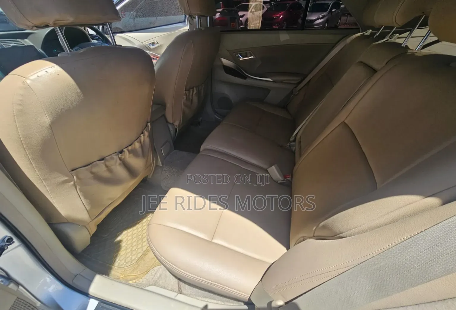 Toyota Premio 2010 Silver