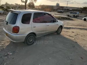 Toyota Corolla Spacio 1999 Gray