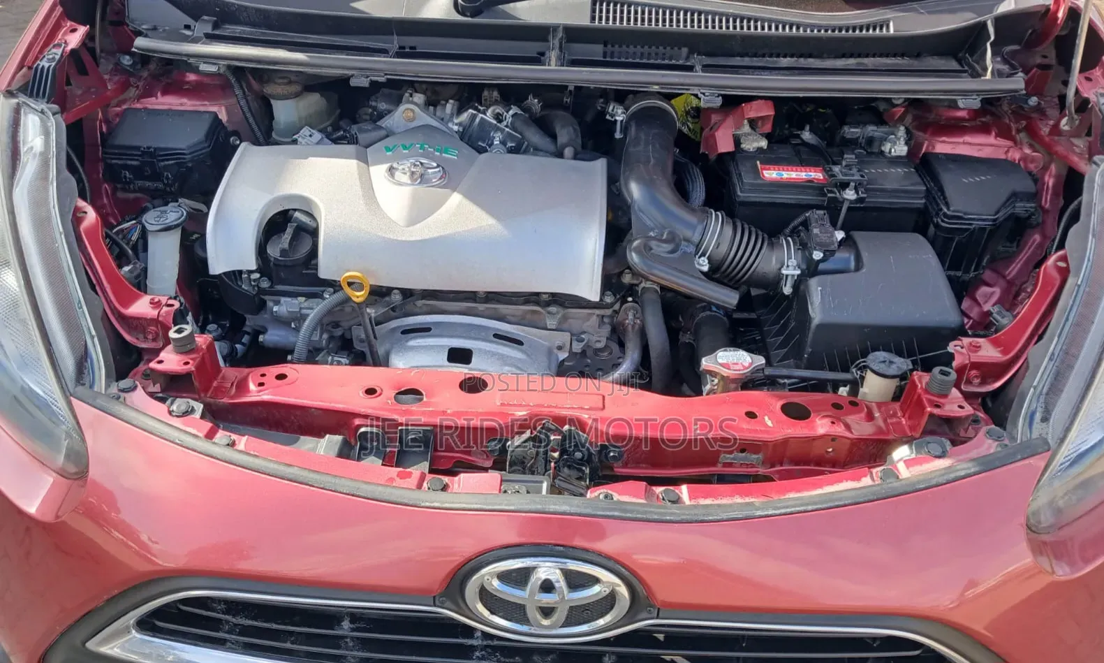 Toyota Sienta 2017 Brown