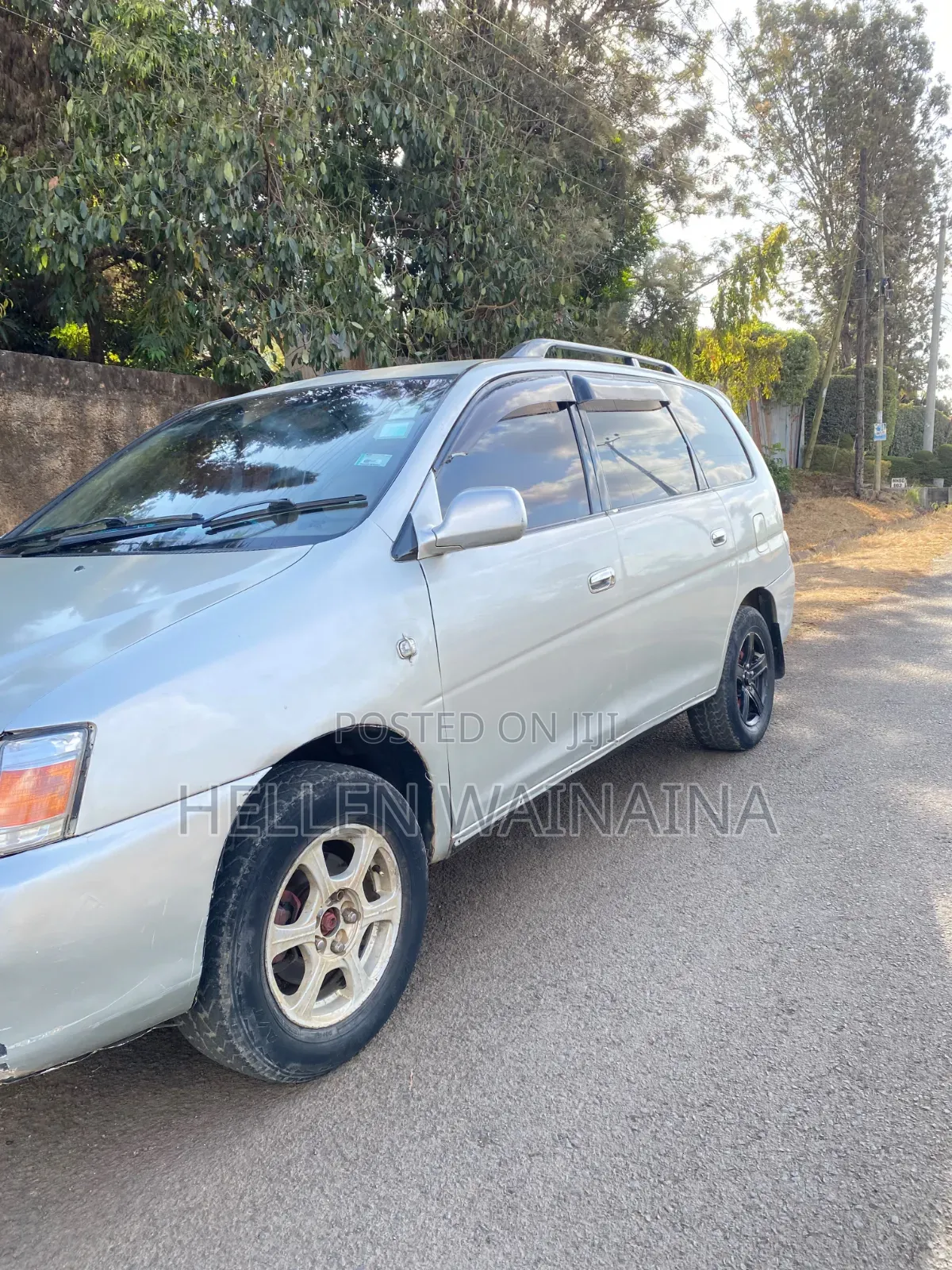 Toyota Gaia 2003 Silver