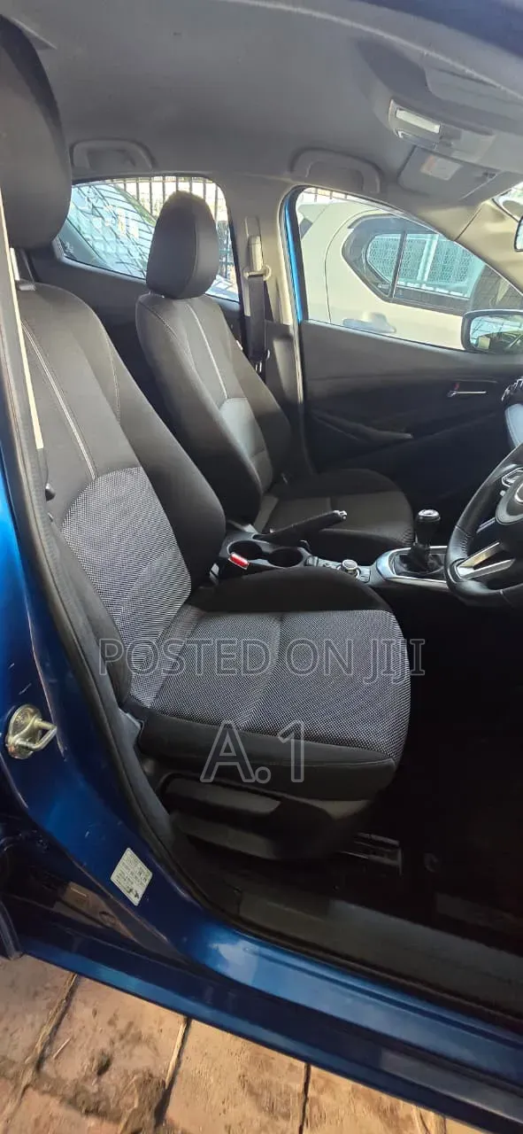 Mazda Demio 2019 Blue