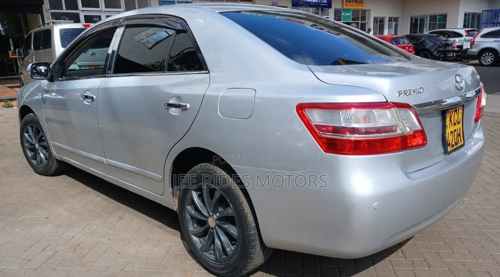 Toyota Premio 2010 Silver