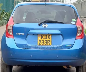 Nissan Note 2016 Blue