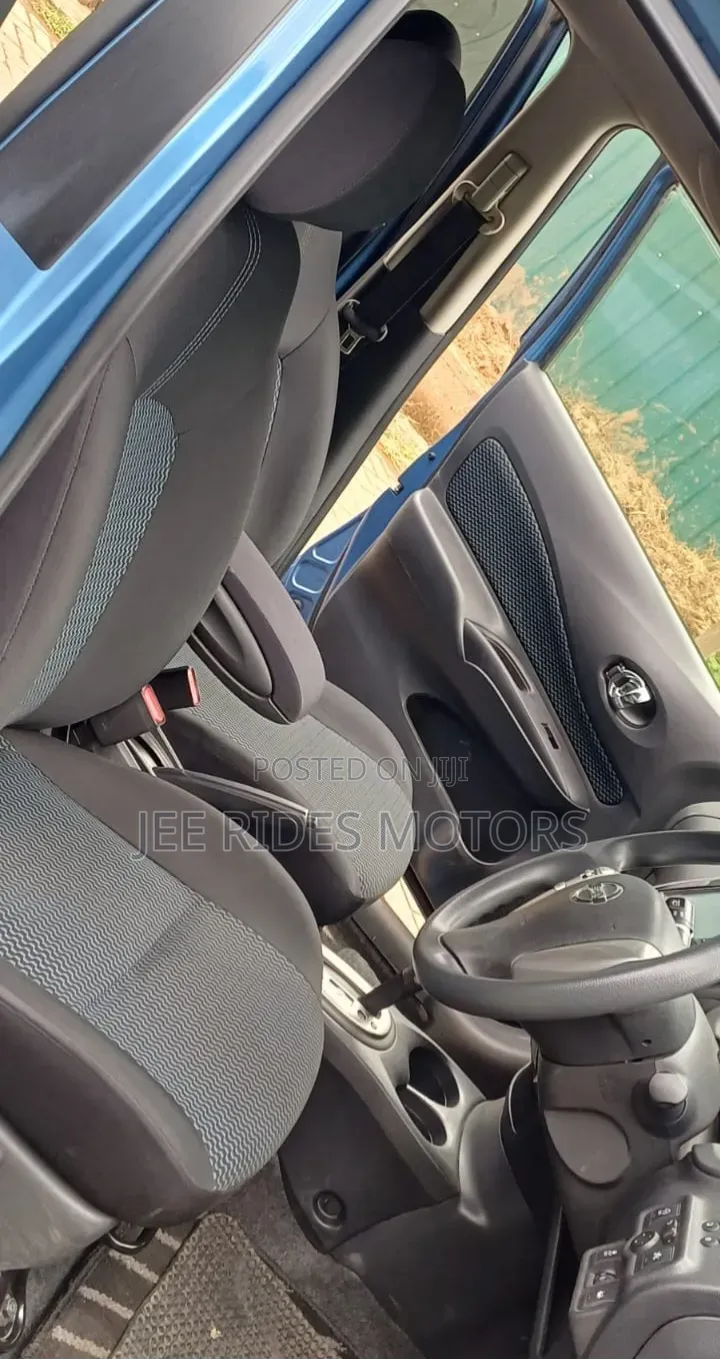 Nissan Note 2016 Blue