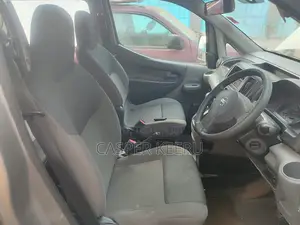Nissan NV200 2014 Grey