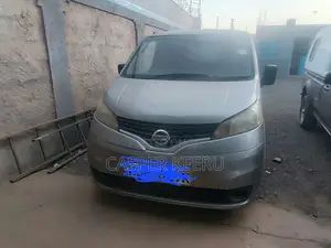 Nissan NV200 2014 Grey
