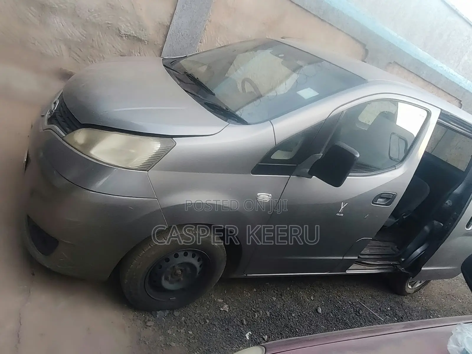 Nissan NV200 2014 Grey