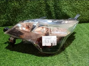 Headlight Assy Lh Toyota Spade Nsp141 2016