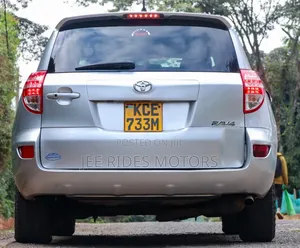 Toyota RAV4 2008 Silver