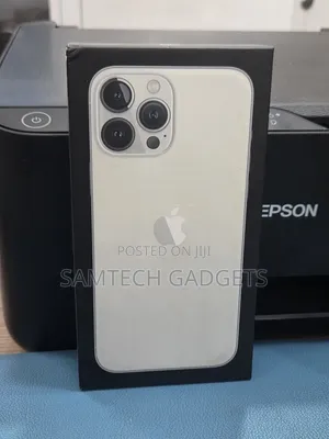 New Apple iPhone 13 Pro Max 256 GB Silver