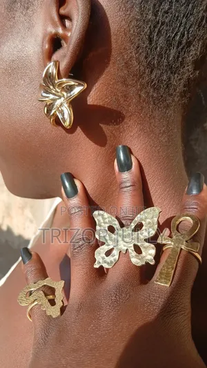 BeauTEE Jewels and Accessories