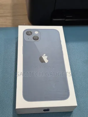 New Apple iPhone 13 256 GB Blue