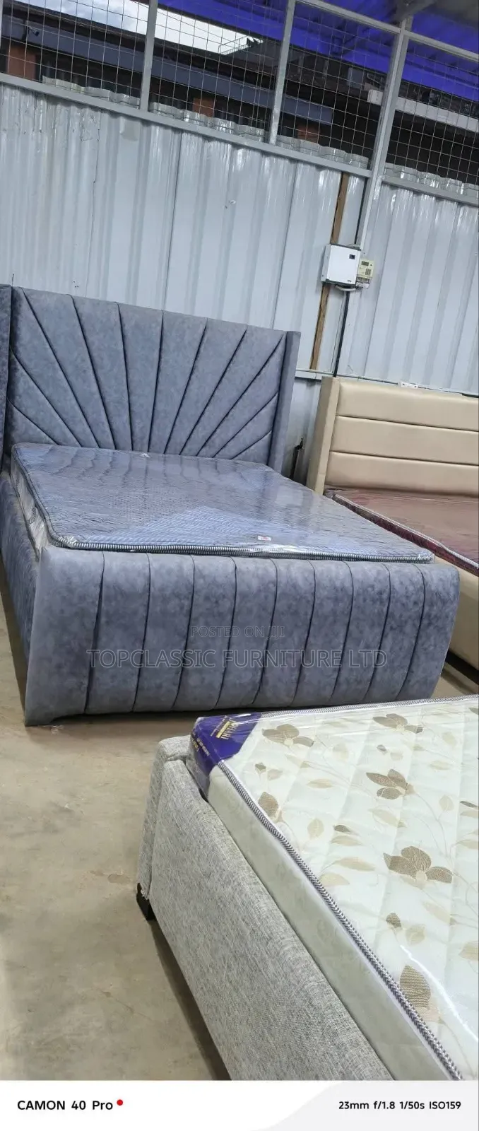 Chester Color Gray  5x6 With Lines and Square  Pattern