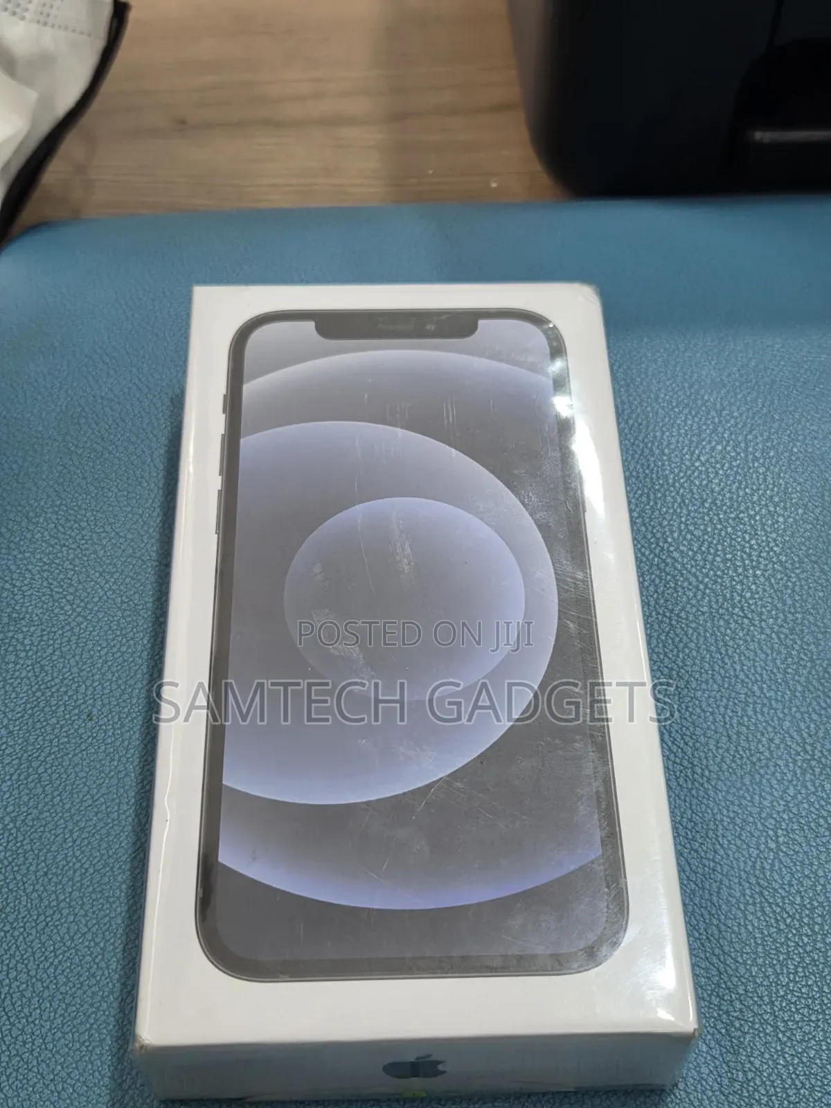 New Apple iPhone 12 128 GB Black