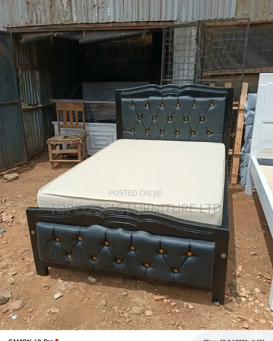 5x6 Mountain  Mocket Bed  Queen  Gray  Fabric