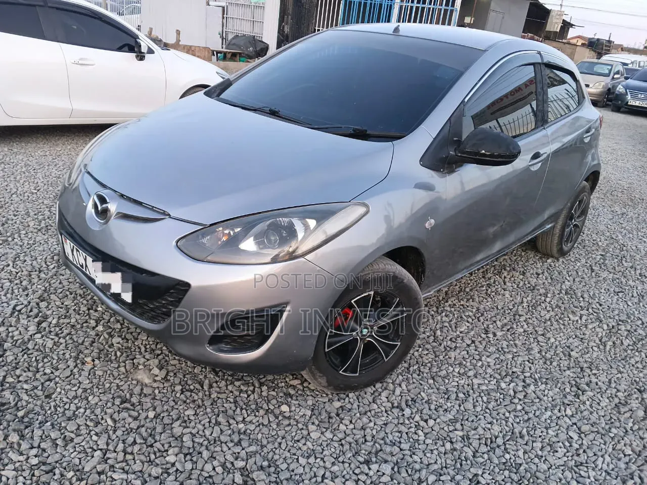 Mazda Demio 2013 Gray